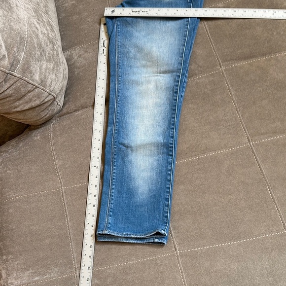 Blue Skinny Jeans with Gradient Fading - Picture 6 of 11